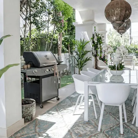 Vacation I Casa Regina, Walking Distance To The Beach, Private Shimmering Pool, 5min From Puerto Banus, Alarm System, World-class Dining * マルベーリャ