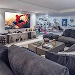 فيلة Vacation I Casa Regina, Walking Distance To The Beach, Private Shimmering Pool, 5min From Puerto Banus, Alarm System, World-class Dining ماربيا