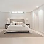 Villa Vacation I Casa Regina, Walking Distance To The Beach, Private Shimmering Pool, 5min From Puerto Banus, Alarm System, World-class Dining Marbella
