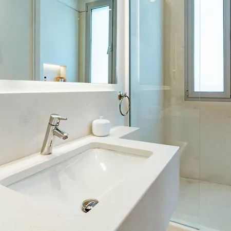 Vacation I Casa Regina, Walking Distance To The Beach, Private Shimmering Pool, 5min From Puerto Banus * Marbella