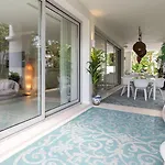 Vacation I Casa Regina, Walking Distance To The Beach, Private Shimmering Pool, 5min From Puerto Banus, Alarm System, World-class Dining Villa *